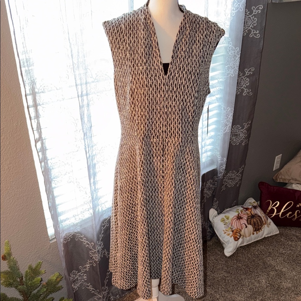 Andrew Marc Black and White Geometric Midi Dress